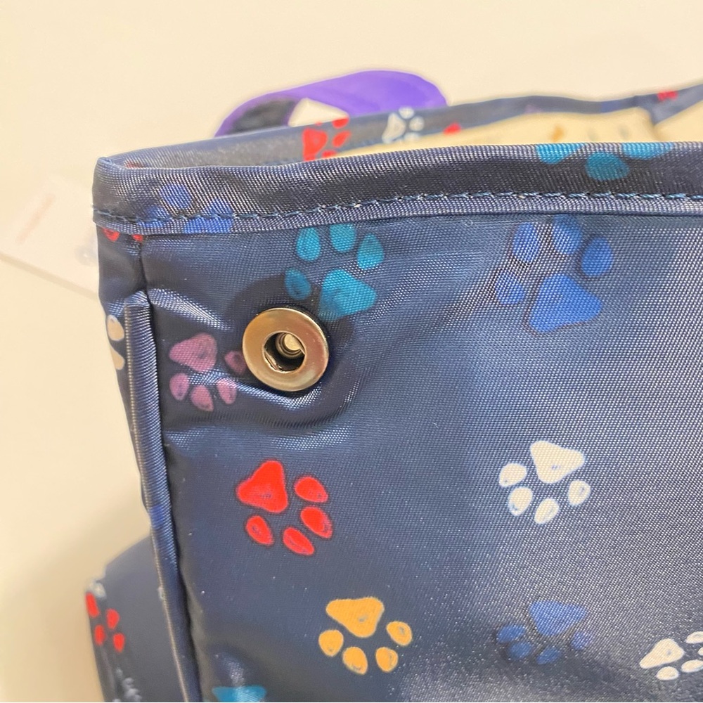 Lug Rover Tote. NWT. HUGE! Paws Navy pattern - Picture 12 of 13